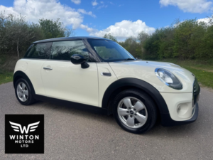 2014 MINI Hatch