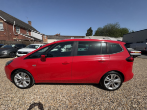 2015 Vauxhall Zafira Tourer 1.4 I Turbo Sri in Red — image 6