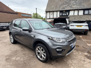 2016 Land Rover Discovery Sport Td4 Hse in Grey — image 2