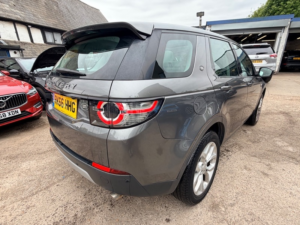 2016 Land Rover Discovery Sport Td4 Hse in Grey — image 6