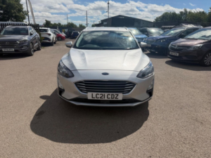 2021 Ford Focus 1.5 Ecoblue Zetec Euro 6 (s/s) 5dr in Silver — image 2