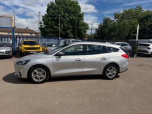 2021 Ford Focus 1.5 Ecoblue Zetec Euro 6 (s/s) 5dr in Silver — image 3
