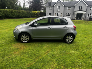 2007 Toyota Yaris 1.3 Vvt-I Zinc With Service History in Silver — image 5
