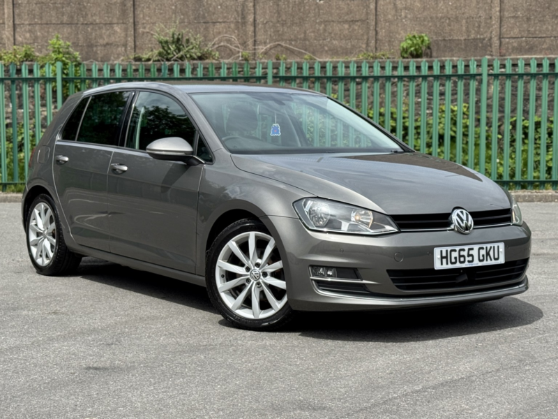 2016 Volkswagen Golf 2.0 Tdi Bluemotion Tech Gt in Grey — image 1