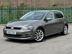 2016 Volkswagen Golf 2.0 Tdi Bluemotion Tech Gt in Grey — image 3