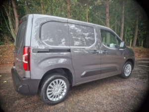 2022 Toyota Proace City 1.5 Bluehdi Icon 3 Seater in Grey — image 4