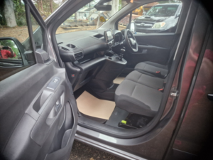 2022 Toyota Proace City 1.5 Bluehdi Icon 3 Seater in Grey — image 6