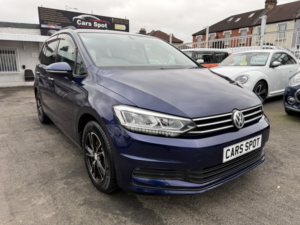 2016 Volkswagen Touran 1.4 Tsi Bluemotion Fresh Import Verified Mile Finance Avb in Blue — image 2