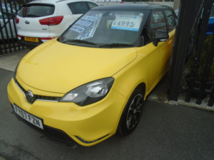 2017 MG Mg3 1.5 Vti-Tech 3style+ Hatchback 5dr Petrol Manual Euro 6 (s/s) (106 Ps) in Yellow — image 3