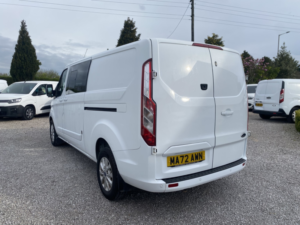 2022 Ford Transit Custom 2.0 Transit Custom Limited Dciv 300 L2 2.0l Ecoblue 130ps Fwd 6 Speed Manual in White — image 5