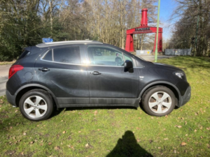 2016 Vauxhall Mokka Exclusiv Cdti Ss in Blue — image 4