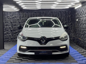 2015 Renault Clio 1.6 Tce Renaultsport Nav Trophy Auto Euro 6 (s/s) 5dr in White — image 2