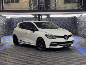 2015 Renault Clio 1.6 Tce Renaultsport Nav Trophy Auto Euro 6 (s/s) 5dr in White — image 6