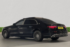 2024 Mercedes-Benz Maybach S Class 4.0 S580h V8 Mhev First Class Saloon 4dr Petrol Hybrid G-Tronic+ 4matic Euro 6 (s/s) (503 Ps) in Black — image 3