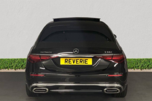 2024 Mercedes-Benz Maybach S Class 4.0 S580h V8 Mhev First Class Saloon 4dr Petrol Hybrid G-Tronic+ 4matic Euro 6 (s/s) (503 Ps) in Black — image 4