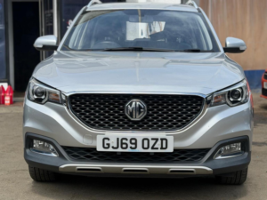 2019 MG MG Zs 1.0 T-Gdi Excite Auto Euro 6 5dr in Silver — image 5