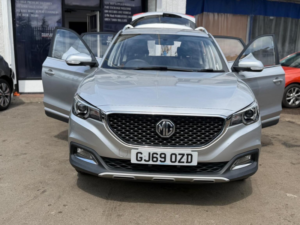 2019 MG MG Zs 1.0 T-Gdi Excite Auto Euro 6 5dr in Silver — image 6