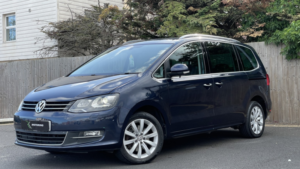 2013 Volkswagen Sharan 1.4 Tsi Bluemotion Tech S in Blue — image 3