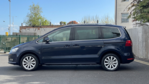 2013 Volkswagen Sharan 1.4 Tsi Bluemotion Tech S in Blue — image 5