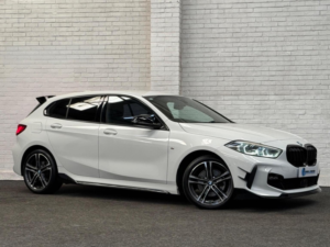 2019 BMW 1 Series 1.5 118i M Sport Dct Euro 6 (s/s) 5dr in White — image 3