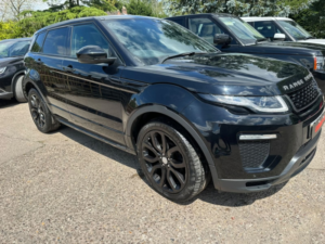 2018 Land Rover Range Rover Evoque 2.0 Ed4 Hse Dynamic in Black — image 4