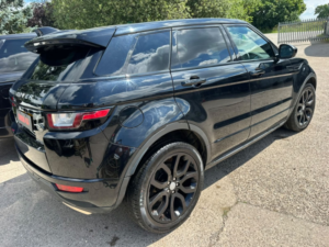2018 Land Rover Range Rover Evoque 2.0 Ed4 Hse Dynamic in Black — image 6