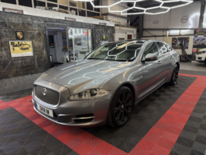 2014 Jaguar Xj 3.0 D V6 Portfolio in Grey — image 6