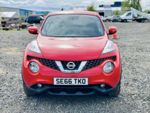 2017 Nissan Juke 1.2 Dig-T Acenta in Red — image 5