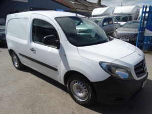 2018 Mercedes-Benz Citan 1.5 111 Cdi L2 Euro 6 5dr in White — image 3