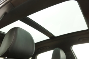 2015 Audi Q3 2.0 Tdi S Line in Blue — image 2