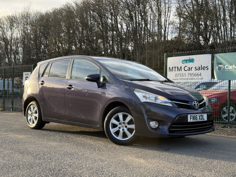 2016 Toyota Verso 1.6 V-Matic Icon MPV 5dr Petrol Manual Euro 6 (132 Ps) in Blue — image 1