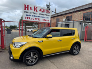 2016 Kia Soul 1.6 Crdi Maxx Dct Euro 6 5dr in Yellow — image 2