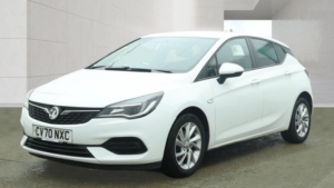 2020 Vauxhall Astra 1.2 Turbo Se Hatchback 5dr Petrol Manual Euro 6 (s/s) (110 Ps) in White — image 4