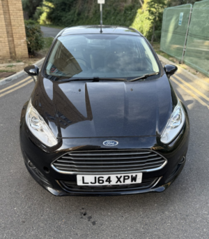 2014 Ford Fiesta 1.0 T Ecoboost Zetec in Black — image 2