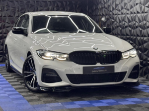 2019 BMW 3 Series 3.0 330d M Sport Auto Euro 6 (s/s) 4dr in White — image 5