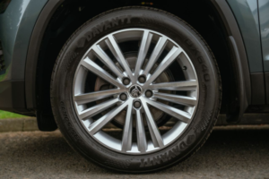 2018 Skoda Kodiaq 2.0 Tdi Se L SUV 5dr Diesel Manual 4WD Euro 6 (s/s) (7 Seat) (150 Ps) in Grey — image 3