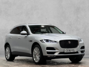 2018 Jaguar F-Pace 2.0 D180 Portfolio Auto AWD Euro 6 (s/s) 5dr in Silver — image 3