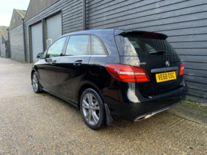 2018 Mercedes-Benz B Class 1.6 B200 Exclusive Edition (plus) MPV 5dr Petrol 7g-Dct Euro 6 (s/s) (156 Ps) in Black — image 6