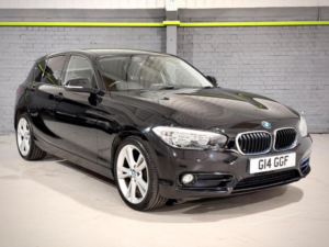 2015 BMW 1 Series 1.6 118i Sport Euro 6 (s/s) 5dr in Black — image 4