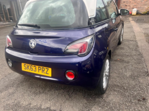 2013 Vauxhall Adam 1.4 16v Glam Euro 5 3dr in Blue — image 4