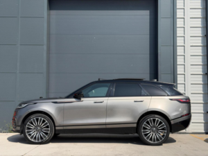 2019 Land Rover Range Rover Velar 2.0 P300 R-Dynamic Hse Auto 4WD Euro 6 (s/s) 5dr in Silver — image 6