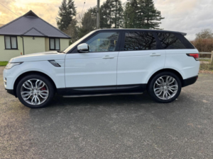 2015 Land Rover Range Rover Sport 3.0 Sd V6 Hse Auto 4WD Euro 5 (s/s) 5dr in White — image 4