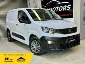 2022 Peugeot Partner