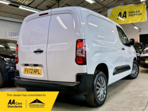 2022 Peugeot Partner 1.5 Bluehdi 1000 Professional Premium Standard Panel Van Swb Euro 6 5dr in White — image 4
