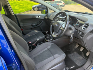 2016 Ford Fiesta 1.25 Zetec Hatchback 5dr Petrol Manual Euro 6 (82 Ps) in Blue — image 3