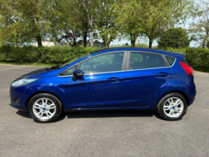 2016 Ford Fiesta 1.25 Zetec Hatchback 5dr Petrol Manual Euro 6 (82 Ps) in Blue — image 6