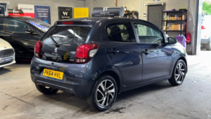 2014 Peugeot 108 1.2 Vti Puretech Allure Blue 5dr Low Miles+low Tax+cruise in Blue — image 6