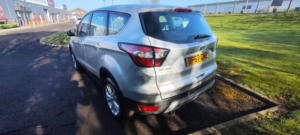 2017 Ford Kuga 2.0 Tdci Titanium SUV 5dr Diesel Manual Euro 6 (s/s) (150 Ps) in Silver — image 3