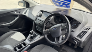 2016 Ford Focus 1.0 T Ecoboost Zetec Black 5dr Low Tax+satnav+10 Stamps in Black — image 5