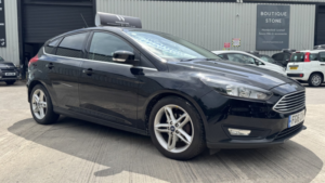 2016 Ford Focus 1.0 T Ecoboost Zetec Black 5dr Low Tax+satnav+10 Stamps in Black — image 6